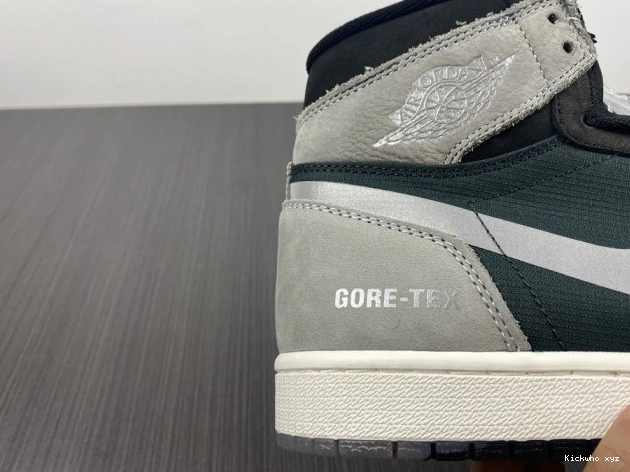 DB2889-001 Jordan Black Particle Retro Grey Gore-Tex High 1 Element 0616